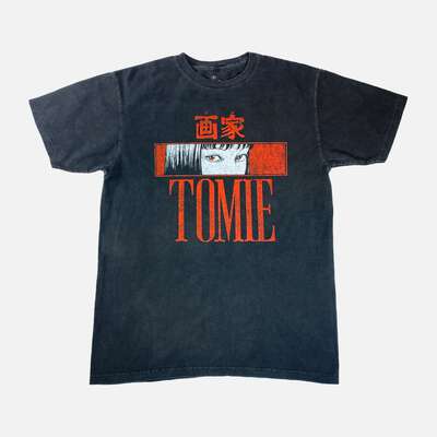 Junji Ito - Tomie Eyes T-shirt - Crunchyroll Exclusive